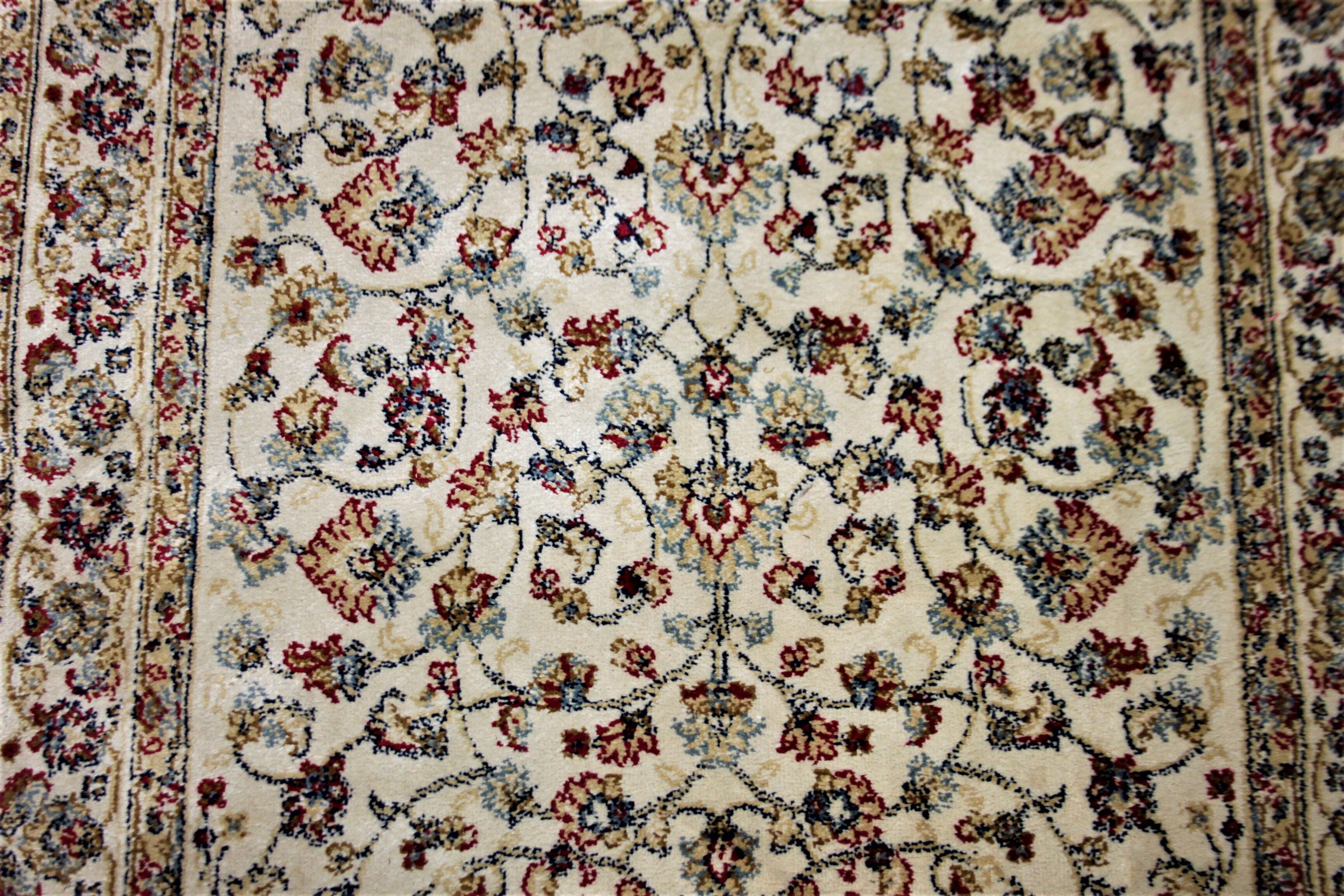 Old Kashmir rug. silk. 150 x 68 cm.