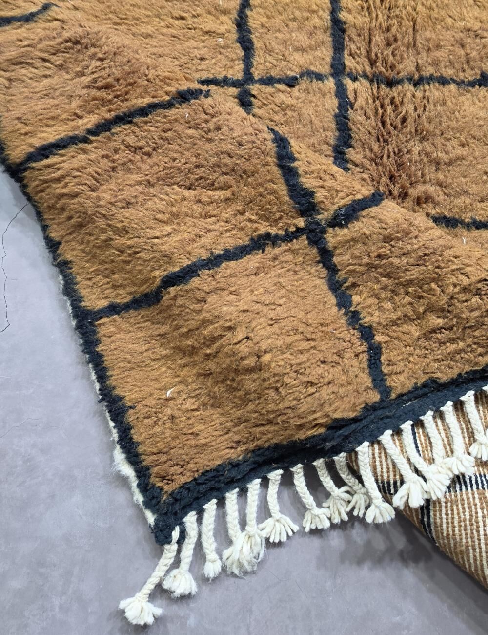 Contemporary Berber Rug checkered - 300 x 215 cm