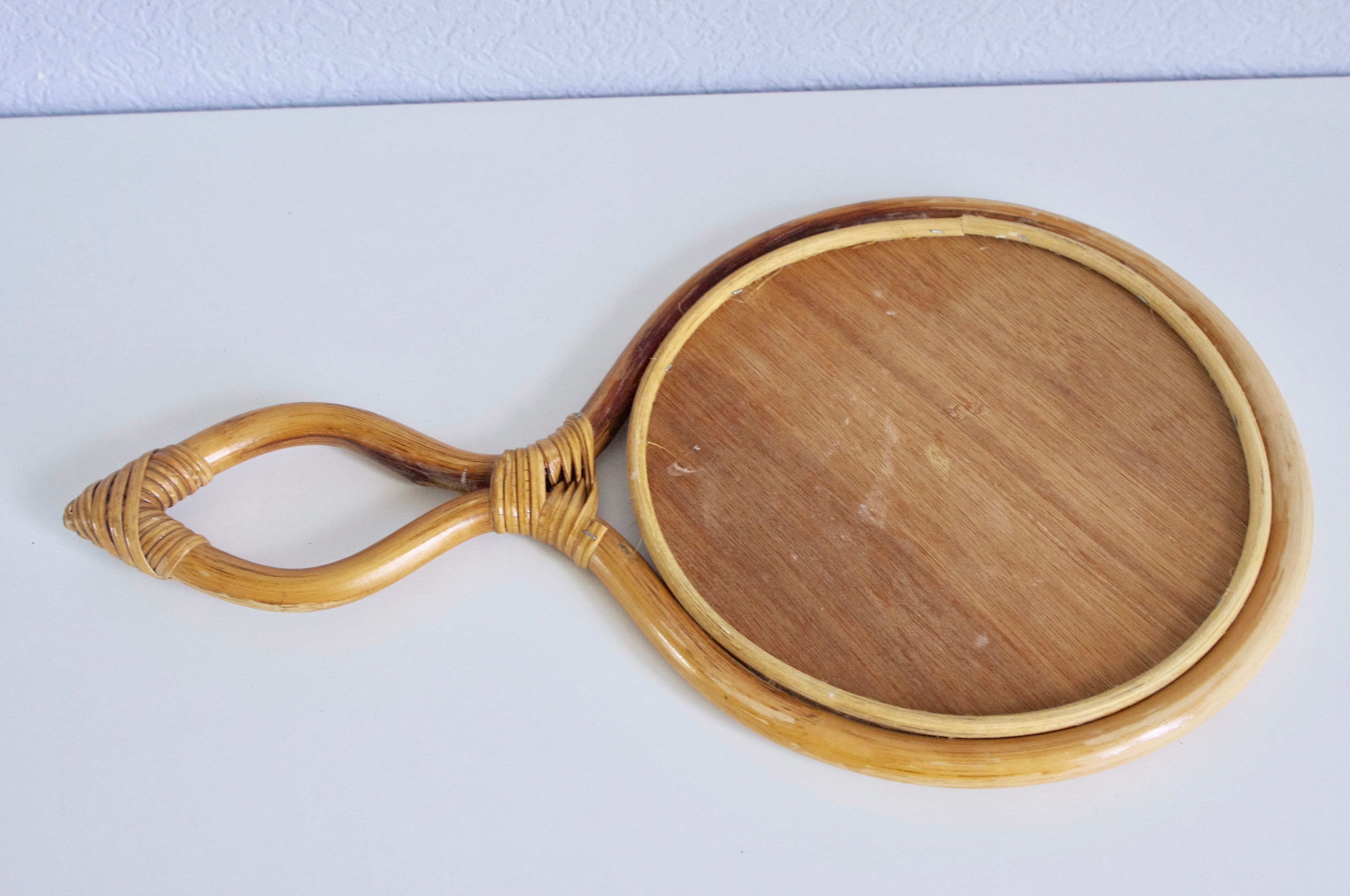 Rattan hand mirror 22x38cm