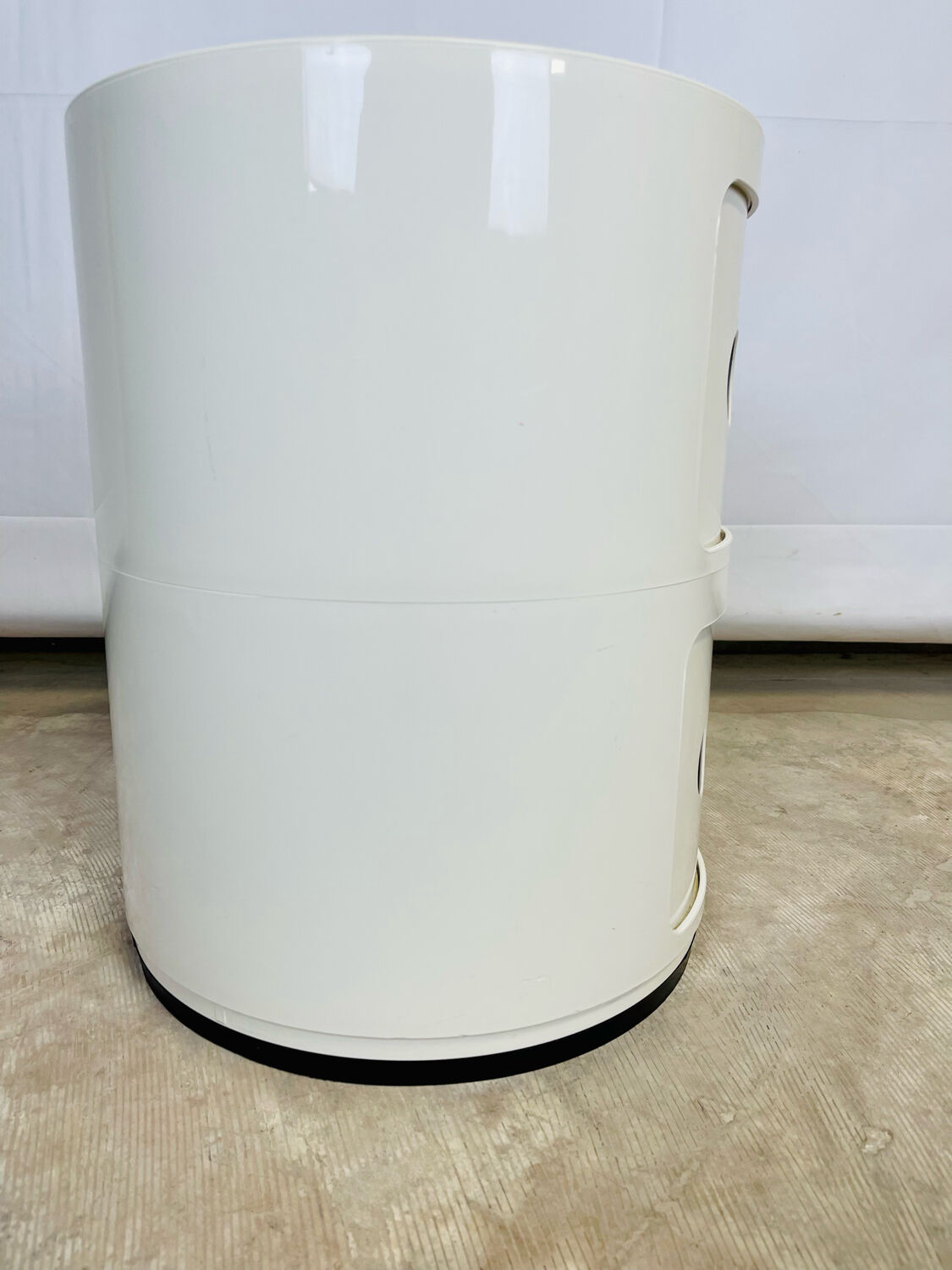 Bedside compositions by Anna Castelli for Kartell