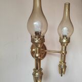 2-light wall light in brass and glass tulips