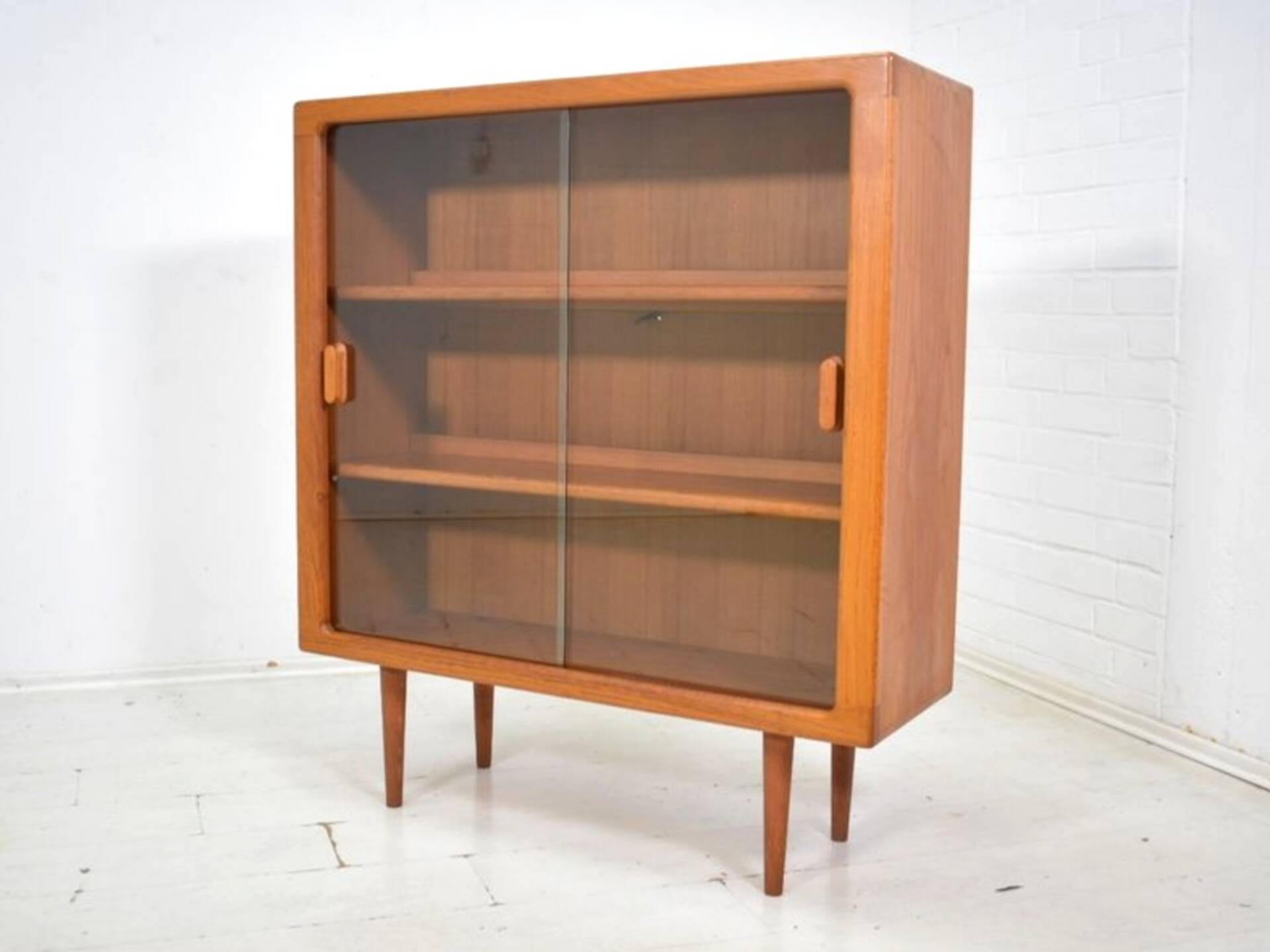 Showcase by CFC Silkeborg 1960s Danish teak Scandinavian display cabin