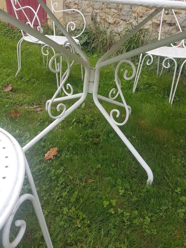 Salon de jardin en fer forgé années 60