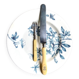 17 couteaux en acier, argent et os monogrammé JE, fin XIXème siècle