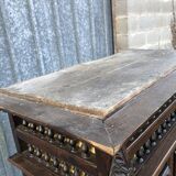 Breton bonnet cupboard in solid oak with 1 door and 1 drawer.