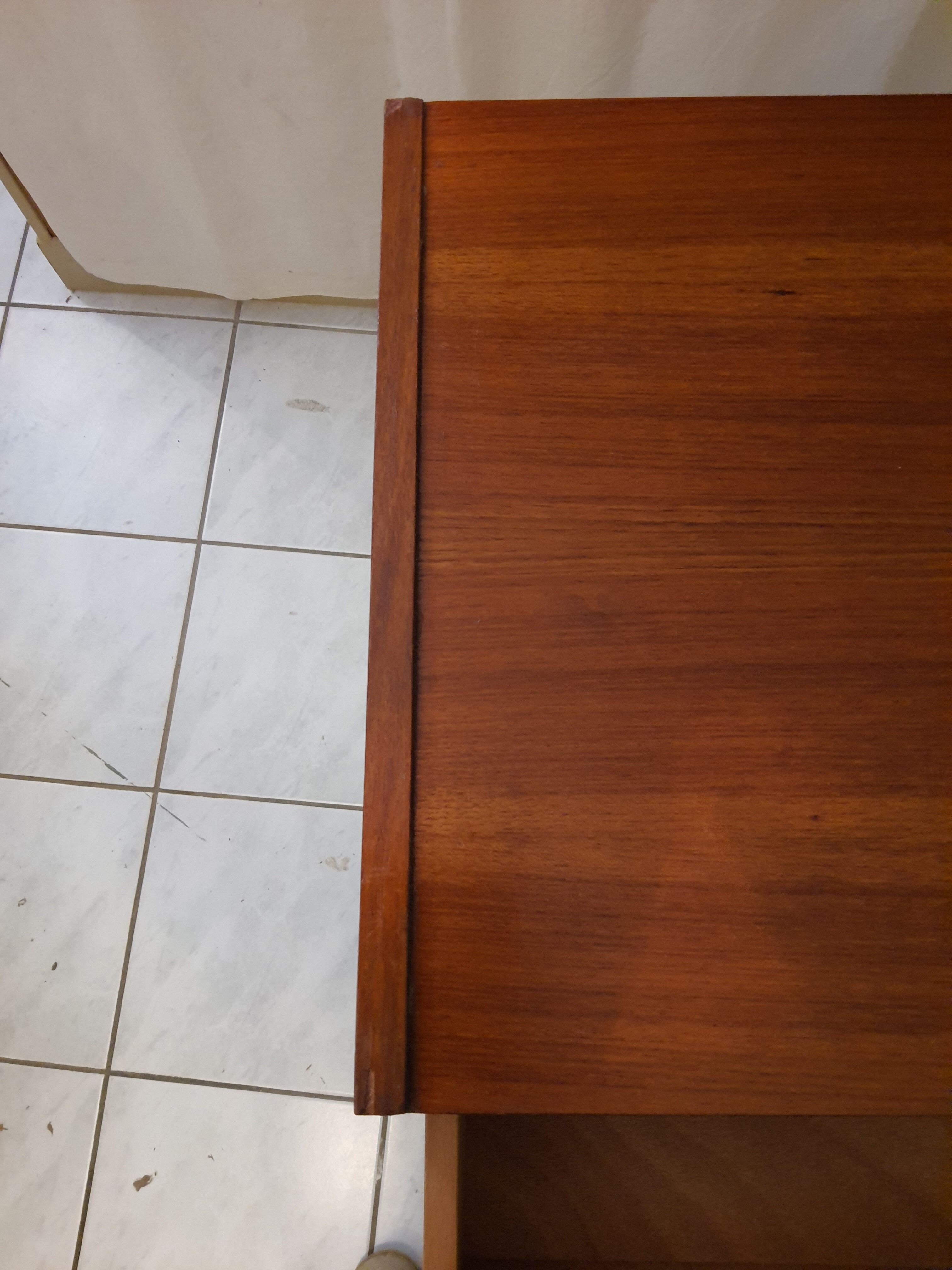 Vintage modernist dresser, metal feet