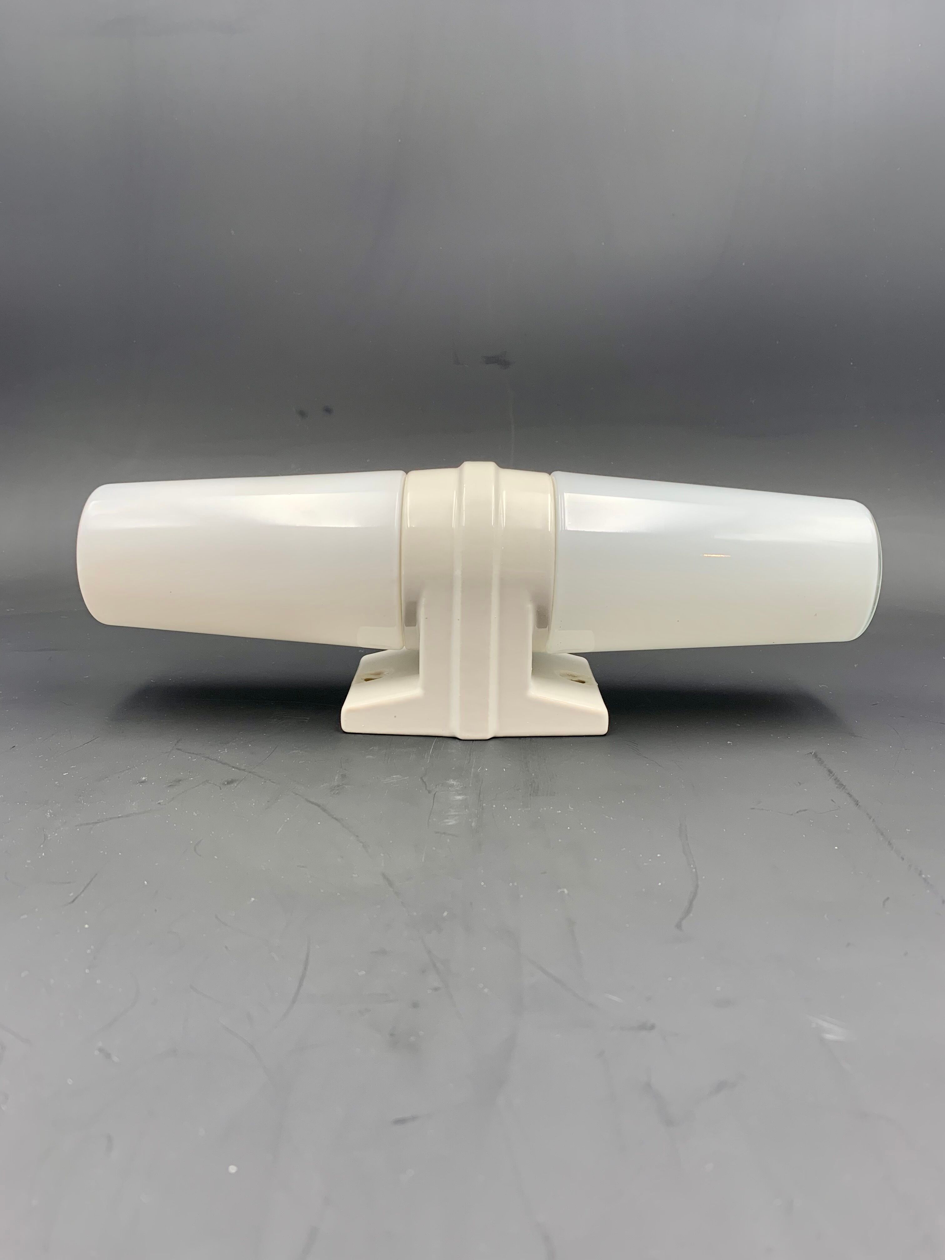 Sigvard Bernadotte wall lamp for IFO