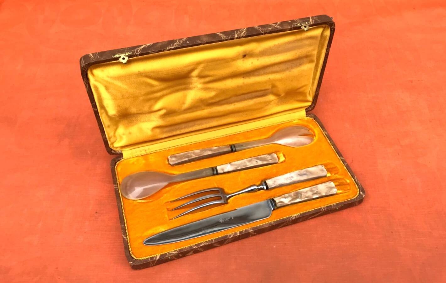 1930s Art Deco Salad Bowl/Lamb Carving Set Sauzedde Cutlery