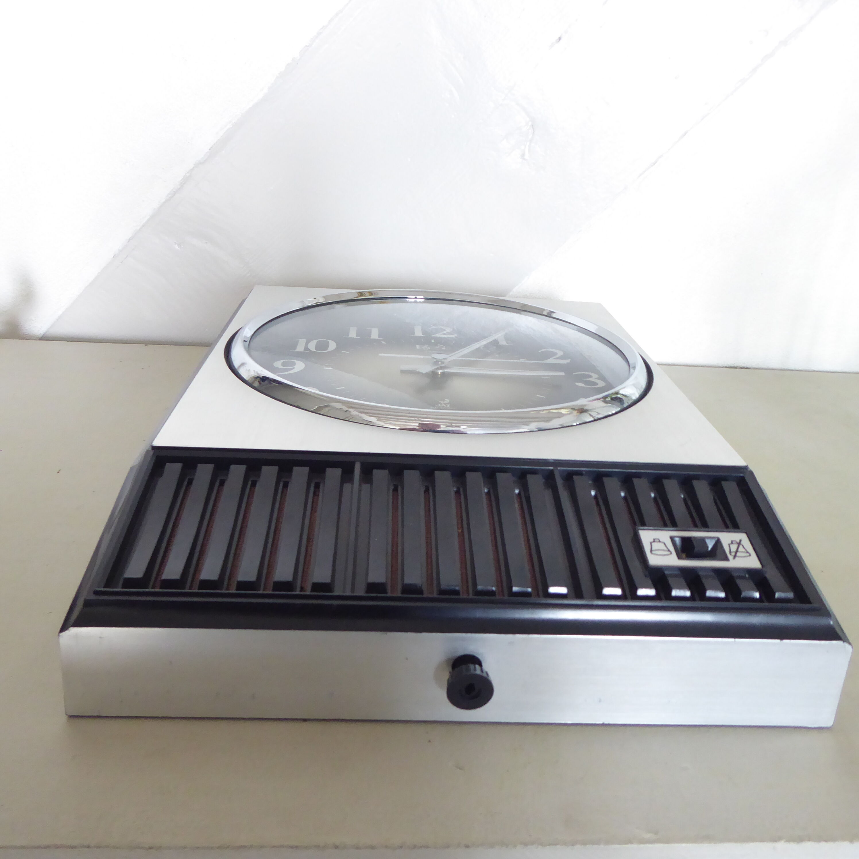 WALL clock JAZ electronics