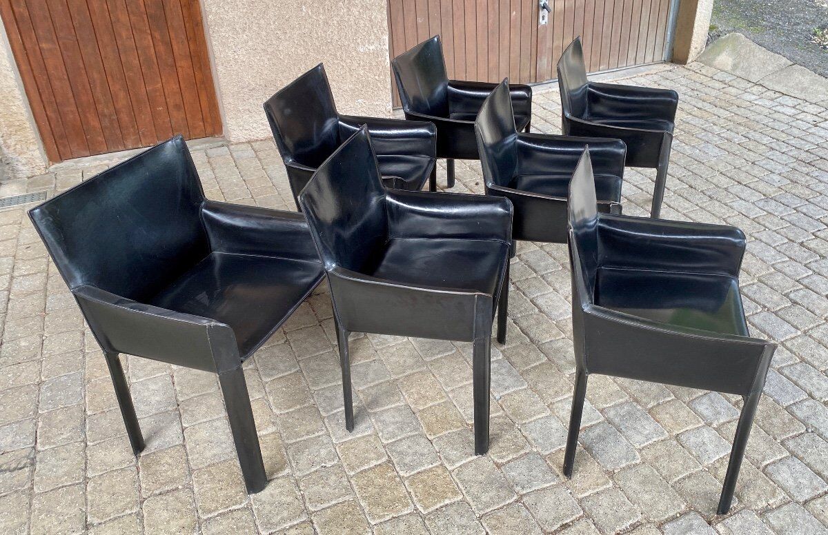 7 armchairs by Couro Brasil in Black Leather