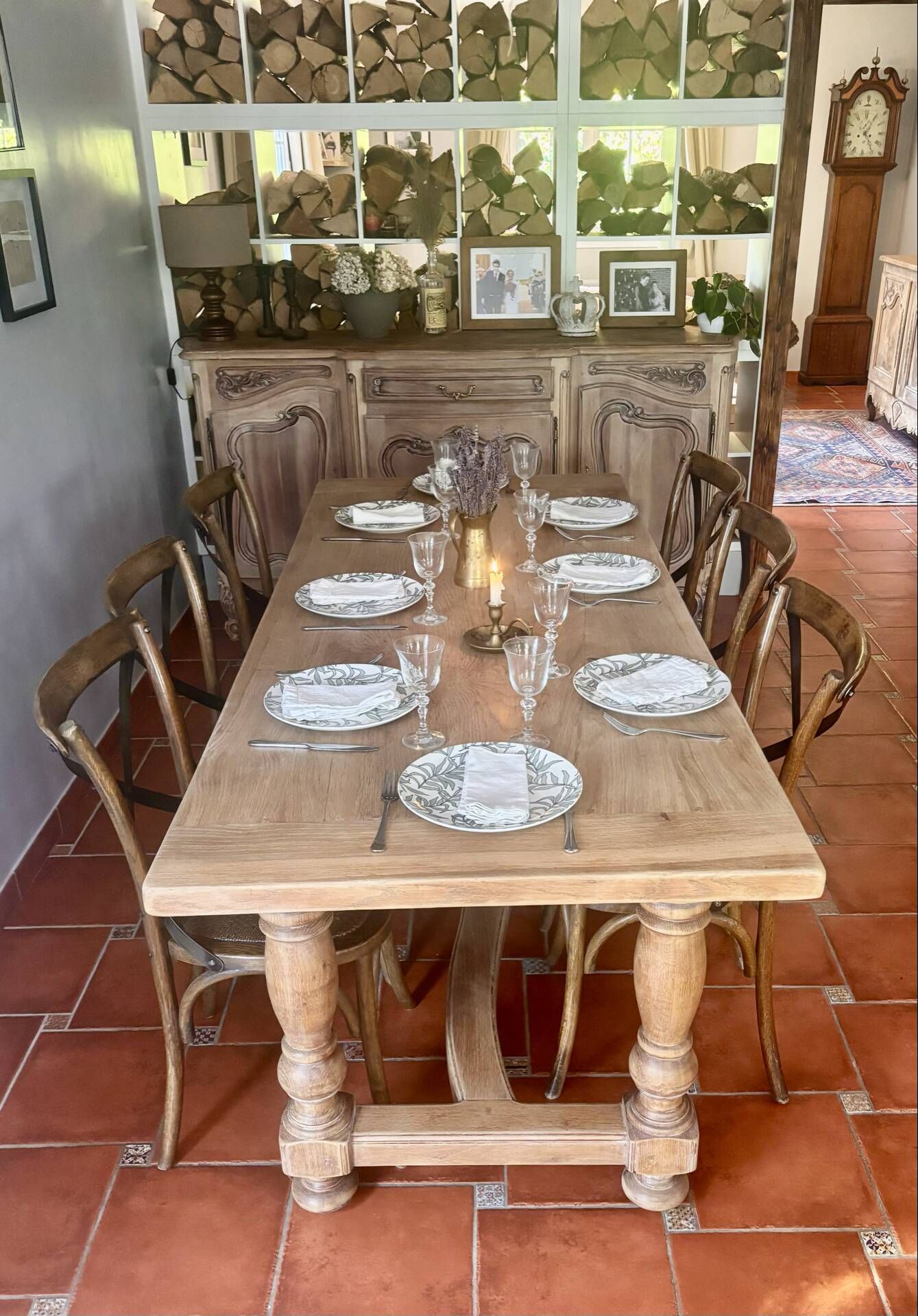 Large Restored Solid Oak Dining Table – Whitewashed Finish