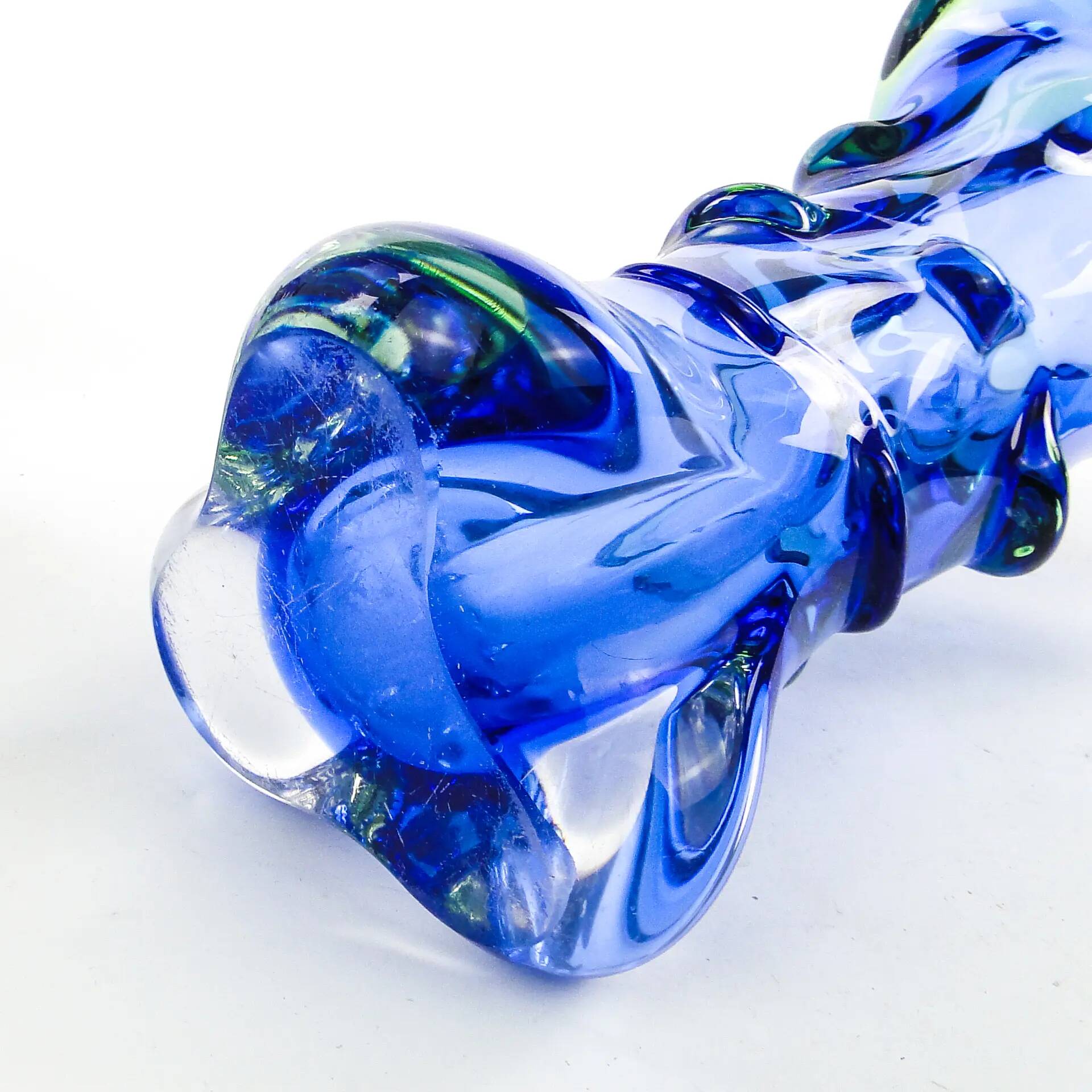 Vase moderne du milieu du siècle, en verre, conçu par J. Hospodka, Tchécoslovaquie, années 1960.