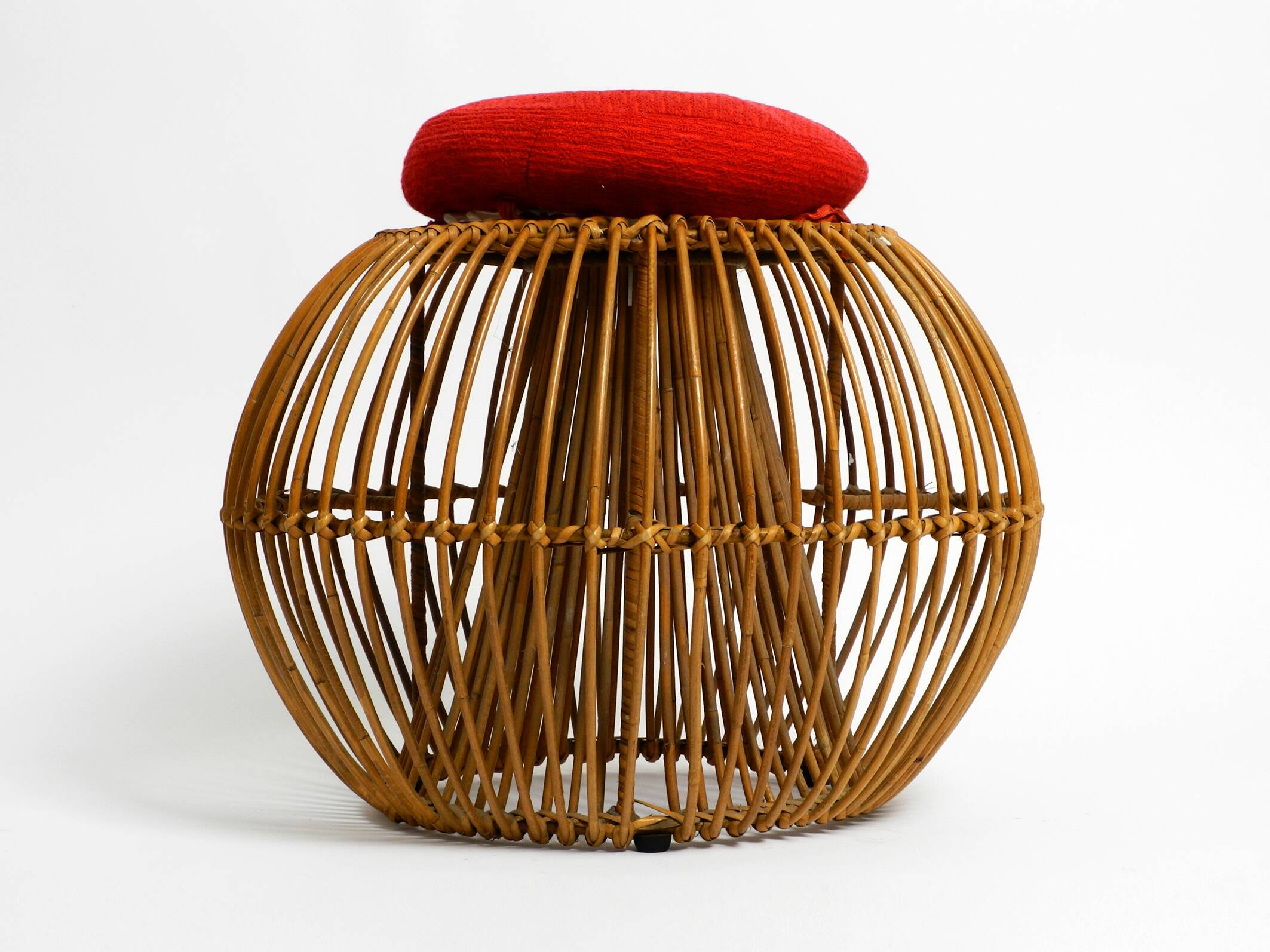Original 1960s Italian bamboo rattan stool with its original seat cushion