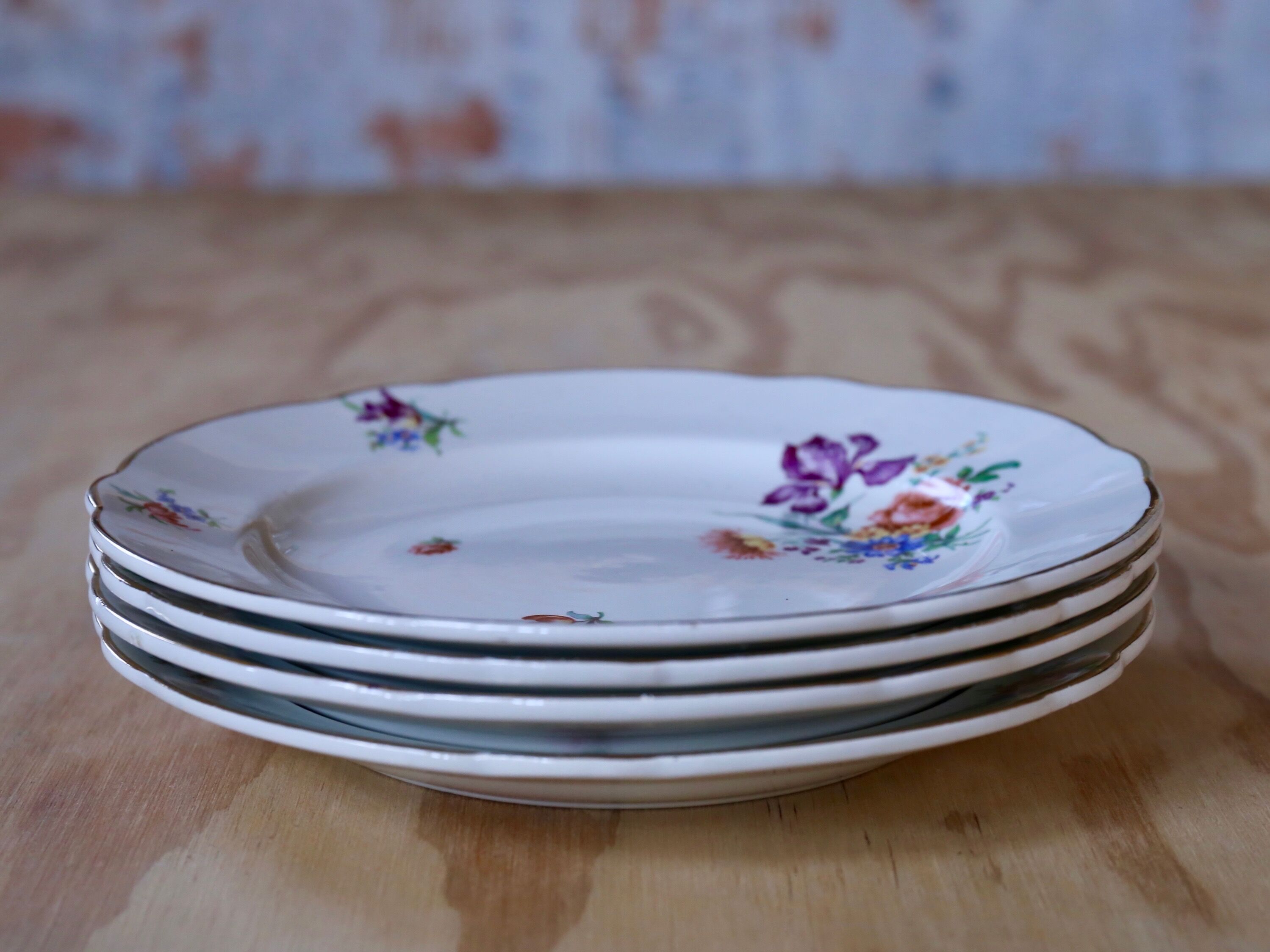 4 flowery plates Digoin & Sarreguemine