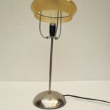 Lampe de table originale  sur pied inox & globe givré art déco jaune et or