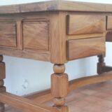 Brutalist minister's office in exotic wood