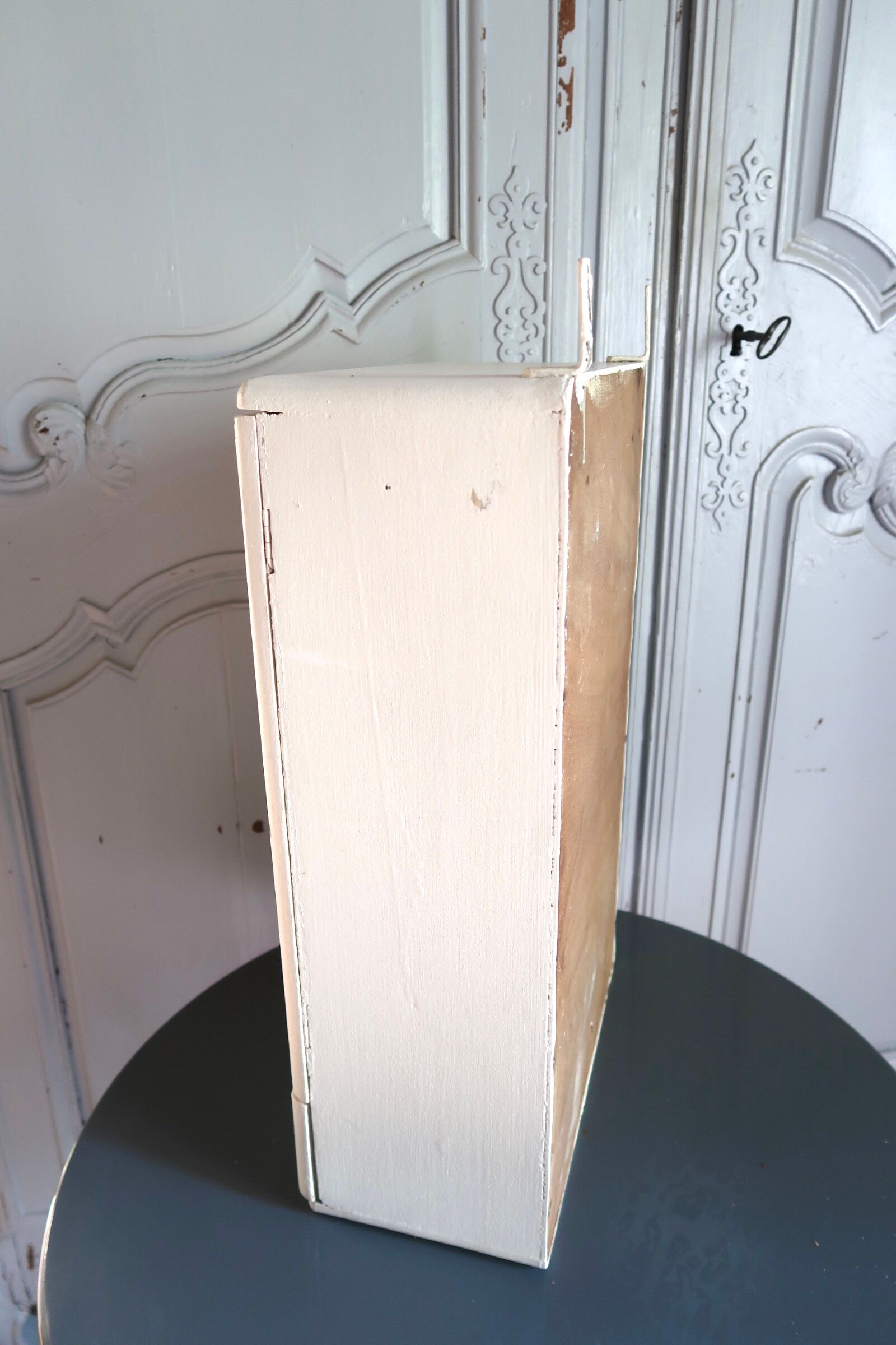 Armoire à pharmacie avec miroir