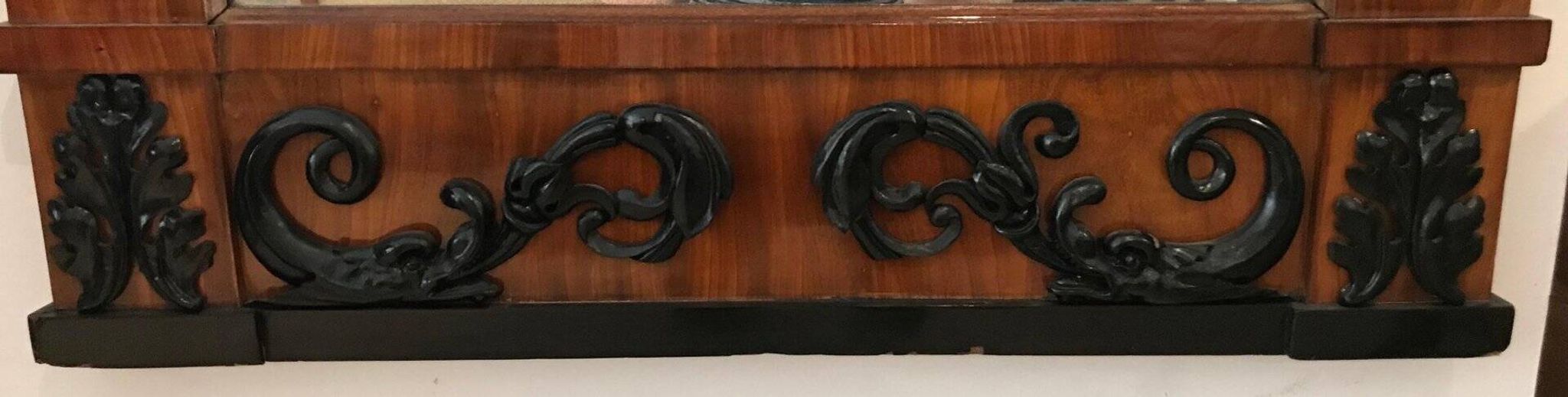 Miroir Empire, Acajou, Décor Sculpté Ébène, Sud de l'Allemagne, vers 1810