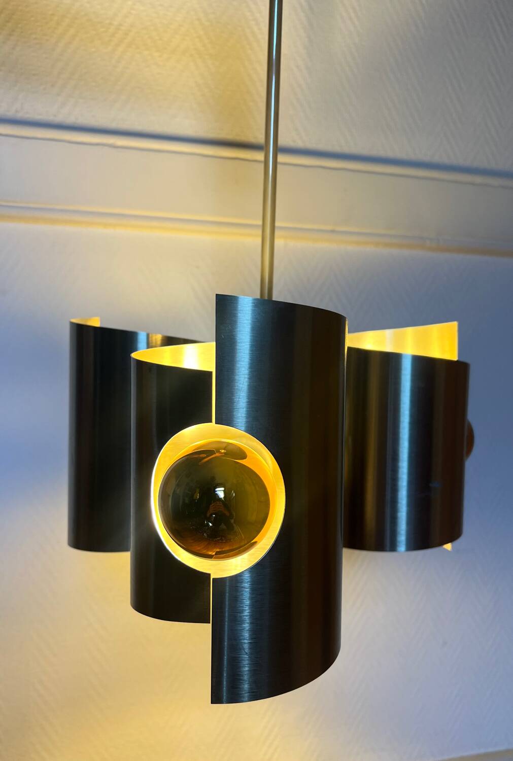 Lustre/suspension space age vintage 1970 alu brosse doree