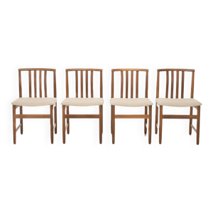 Ensemble de 4 chaises de salle