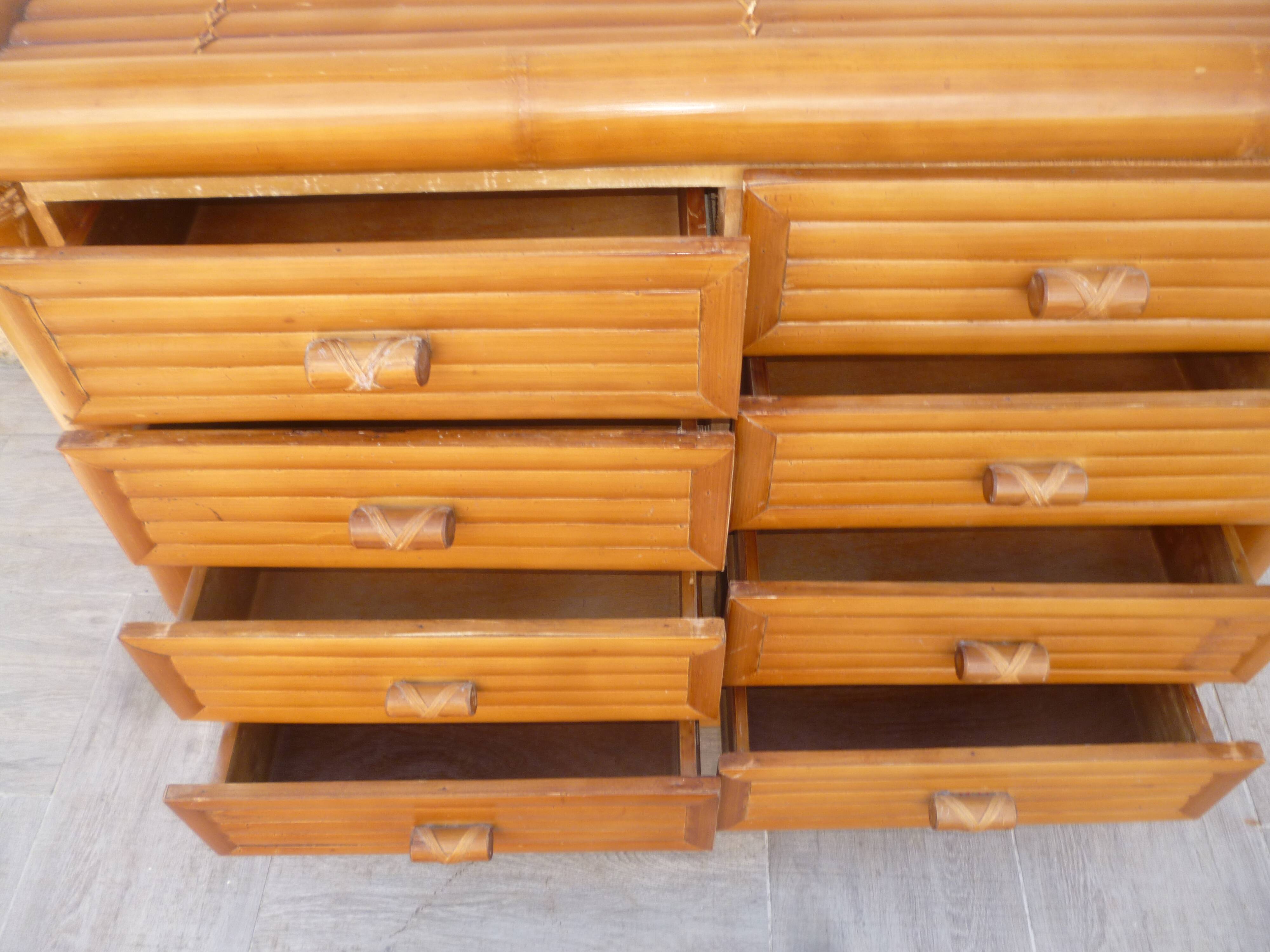 Commode bambou