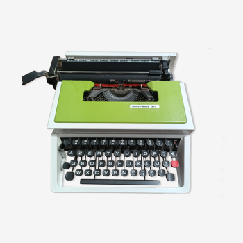Machine à écrire Underwood 315 verte avec sa mallette