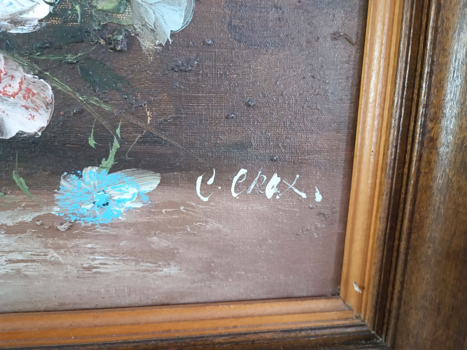 Old painting painting: bouquet of flowers in its pot