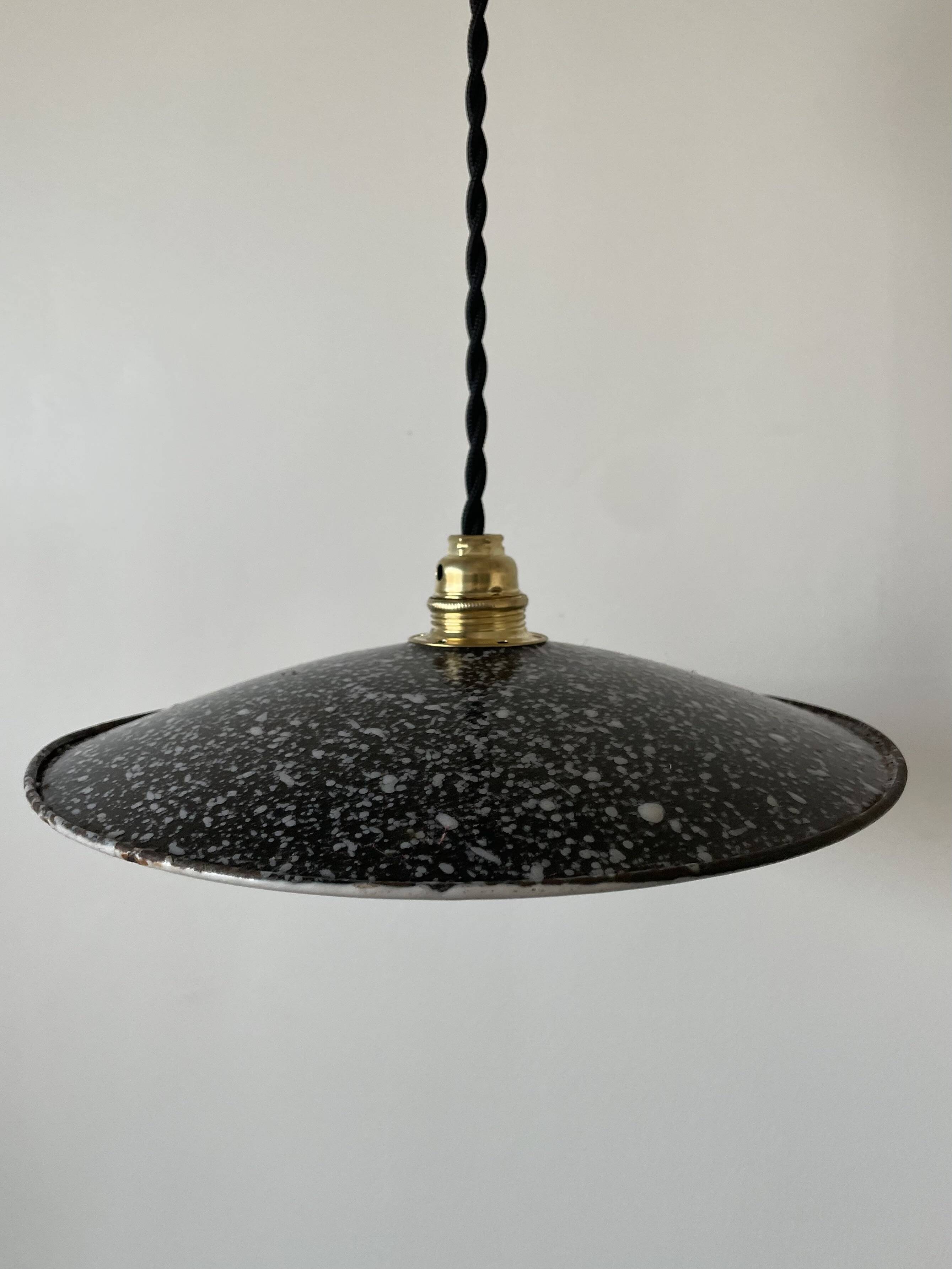 Sheet metal suspension, industrial enameled bowl