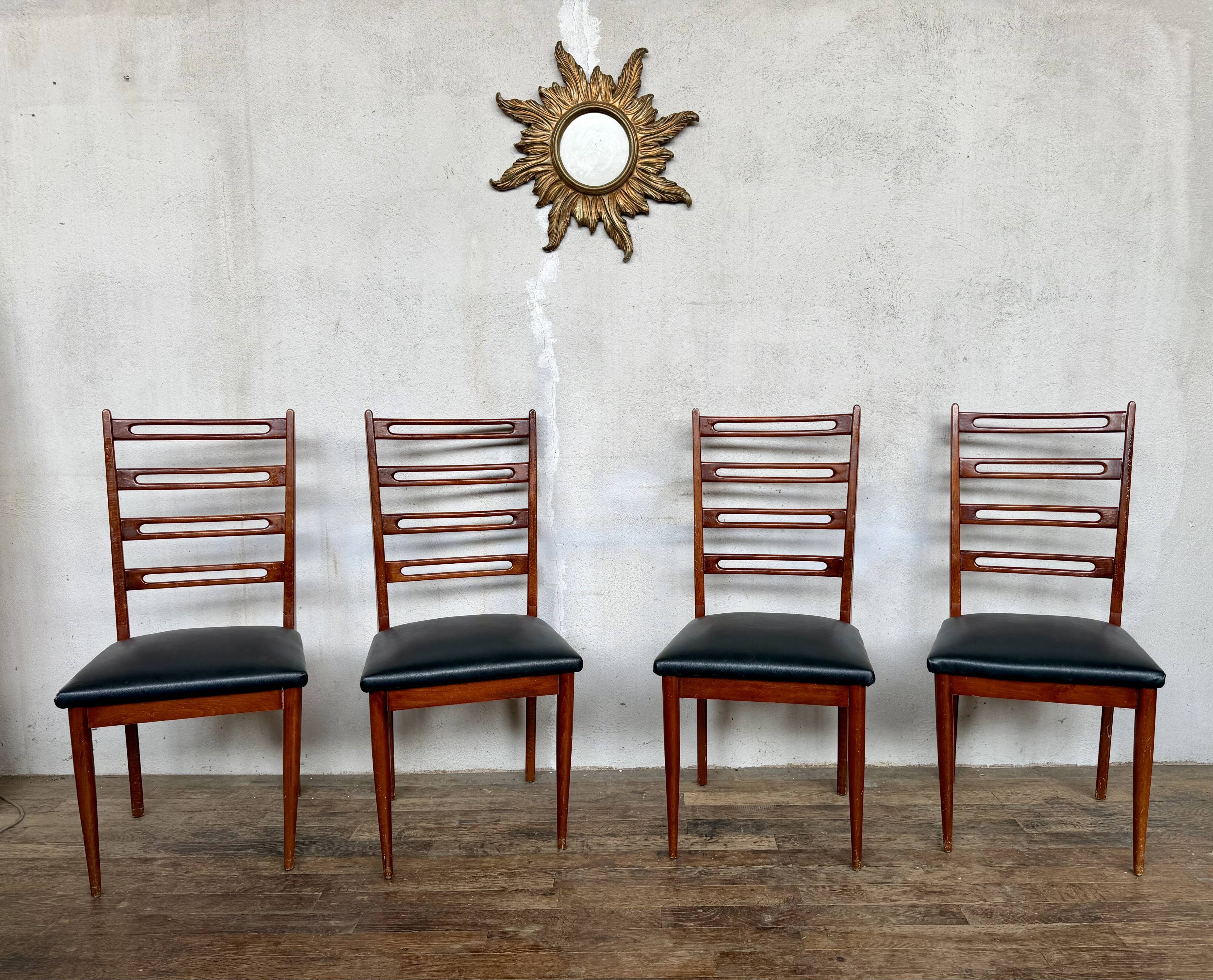 Set of 4 Scandinavian chairs