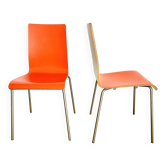 2 bicoloured wooden and steel chairs in orange and red from Habitat, around 1990.