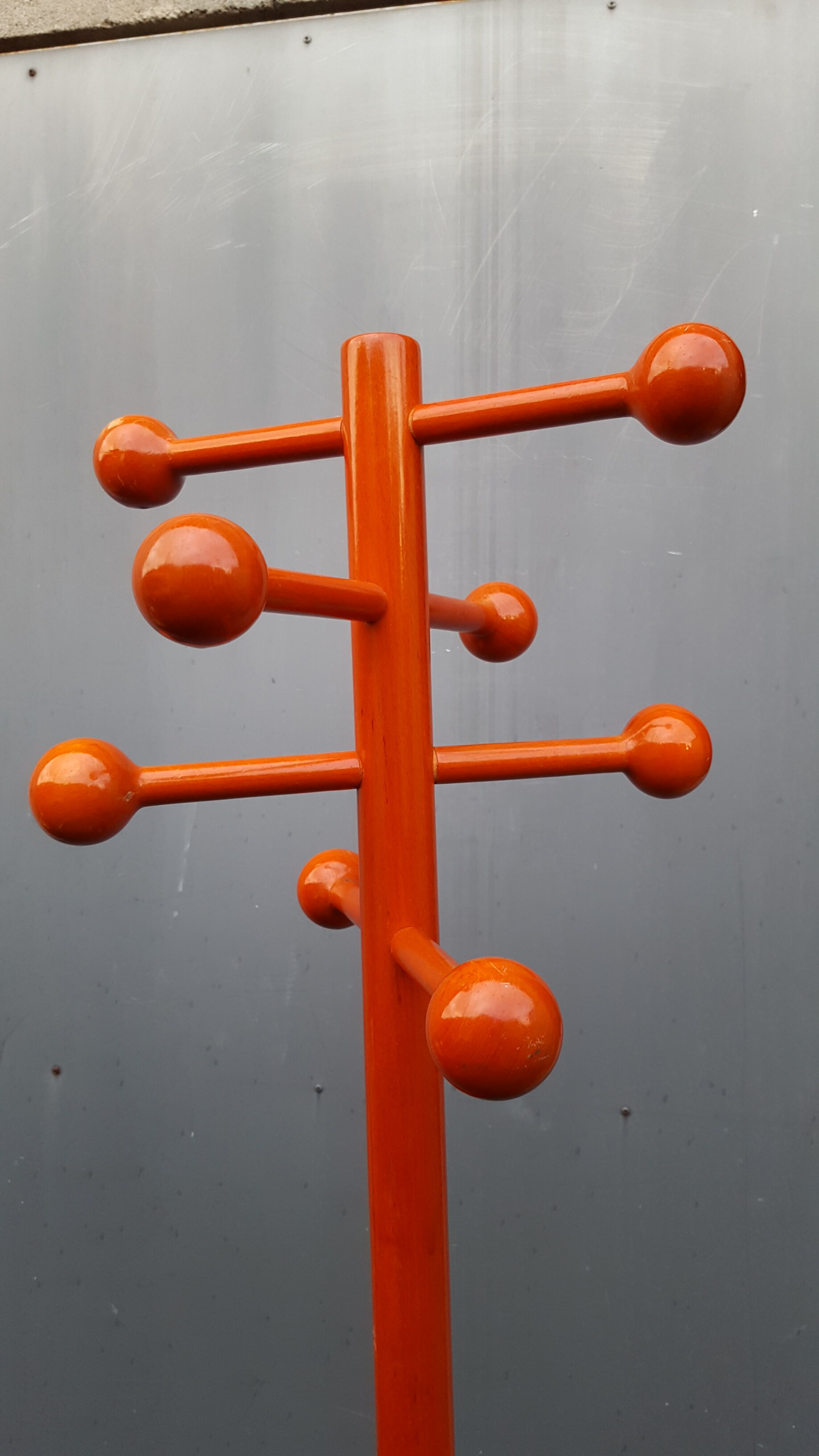 Coat hangers Parrot vintage orange