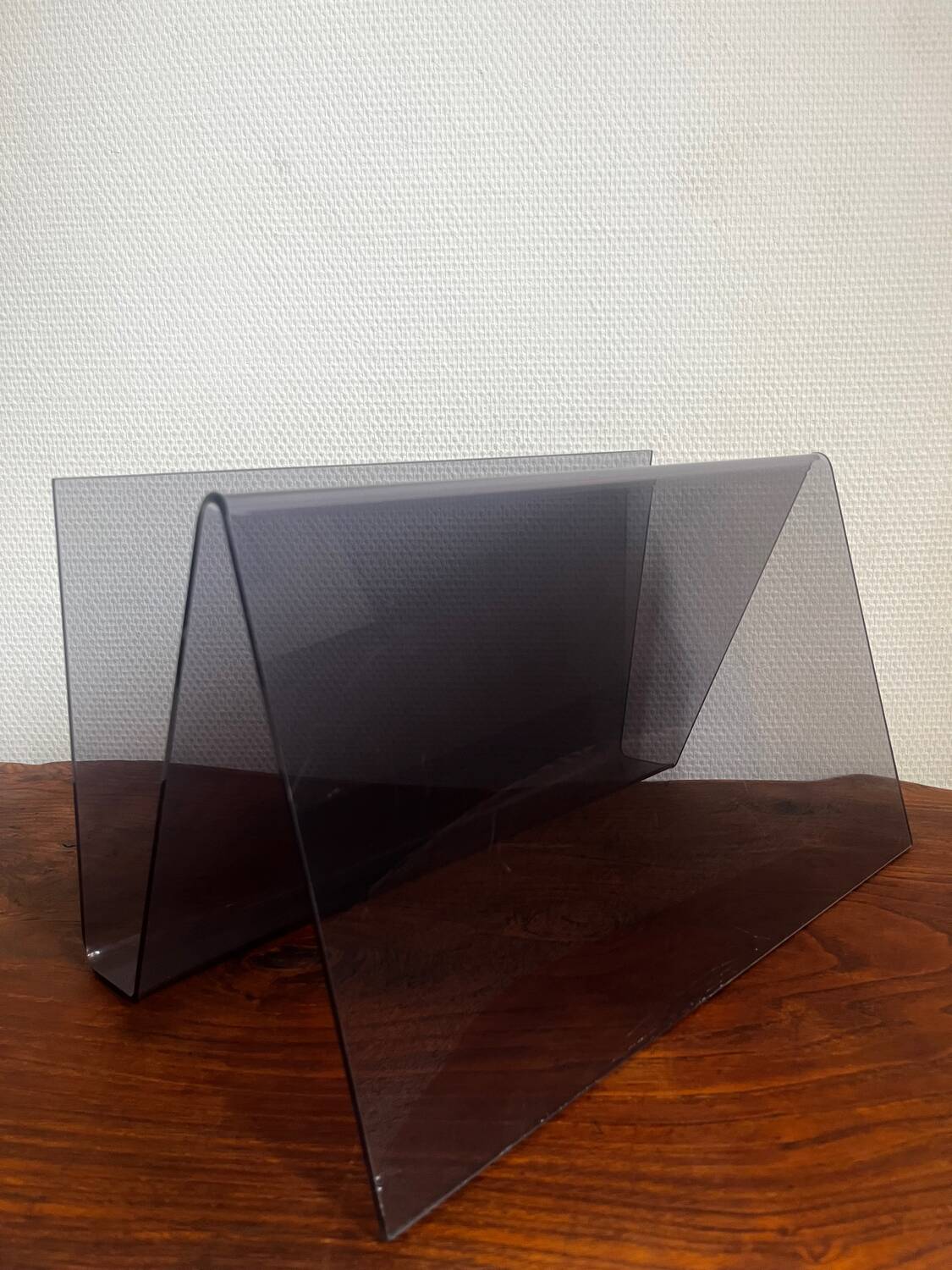Plexiglas magazine holder Roche Bobois 70 GLG Dumas