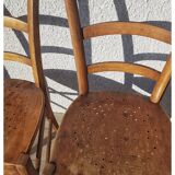 Paire de chaises anciennes