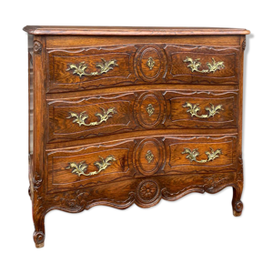 Commode de style Louis XV en bois