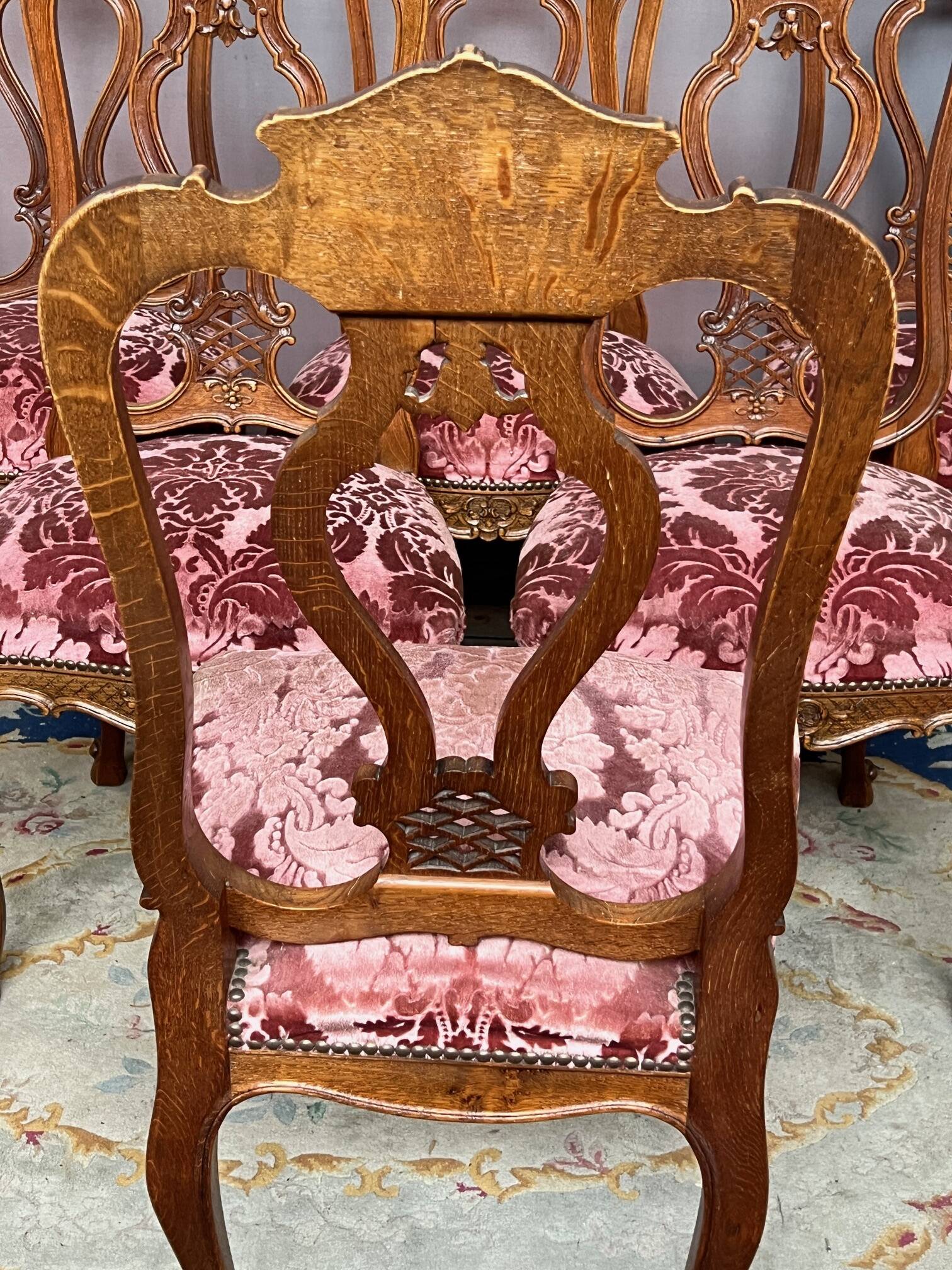 Ensemble de 6 chaises de style Régence.