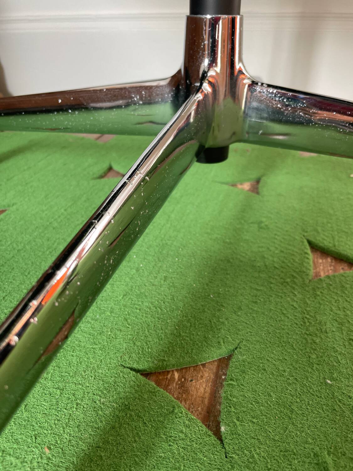 Eames style office chair