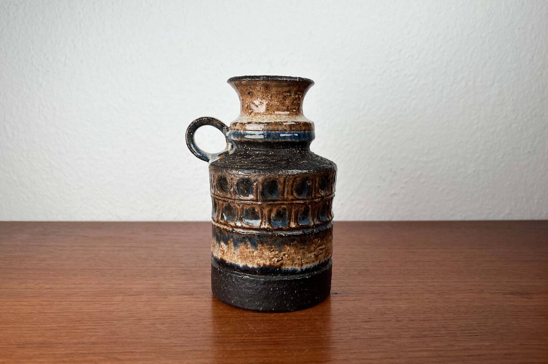 Ceramic vase from the Danish modern mid-century studio, 1960s.