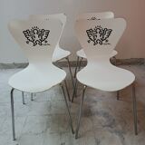 Lot de 4 chaises  Keith Haring d'Arne Jacobsen pour Firtz Hansen