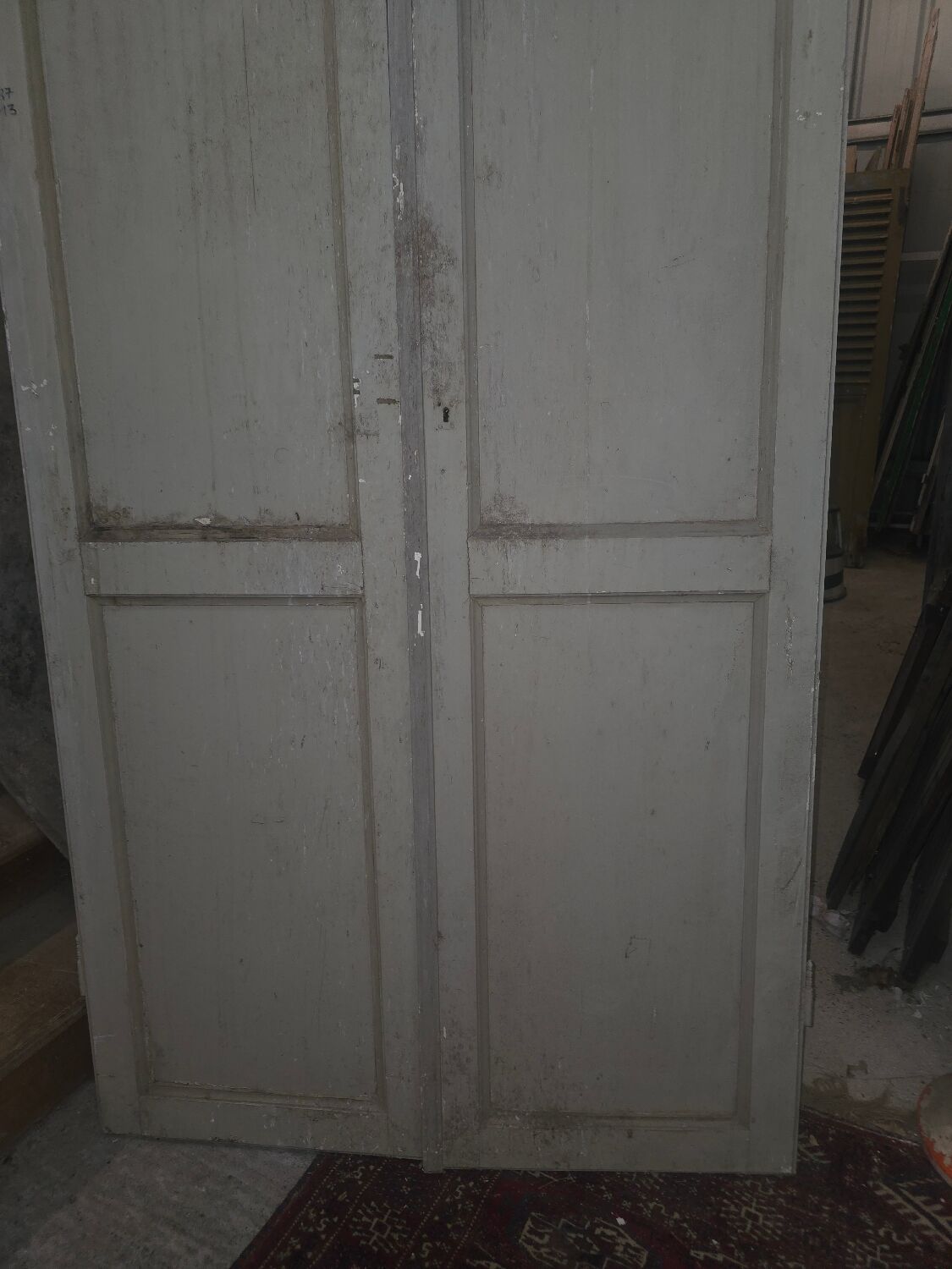Anciennes portes double en sapin