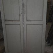 Anciennes portes double en sapin