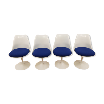 Chairs Tulip by Eero Saarinen for Knoll 1960