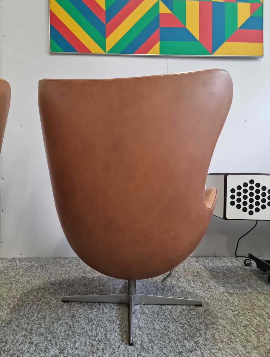 Pair Arne Jacobsen Egg chair by Fritz Hansen