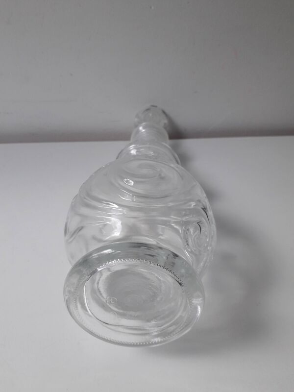Ancienne carafe en verre structuré moulé + bouchon (année 60)