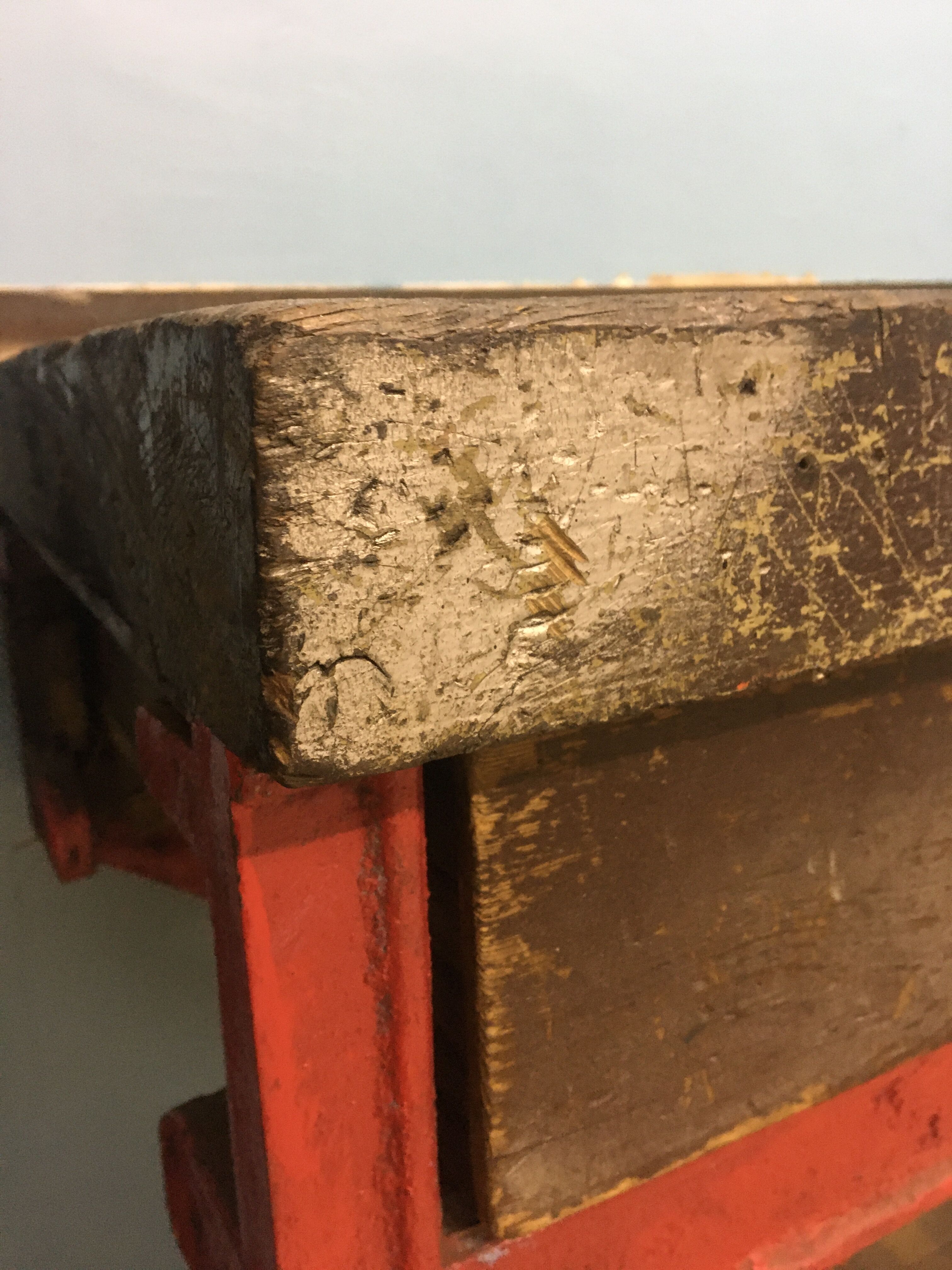Former industrial workbench