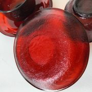 Set of cups and saucers Arcoroc Sierra ruby – 1970s