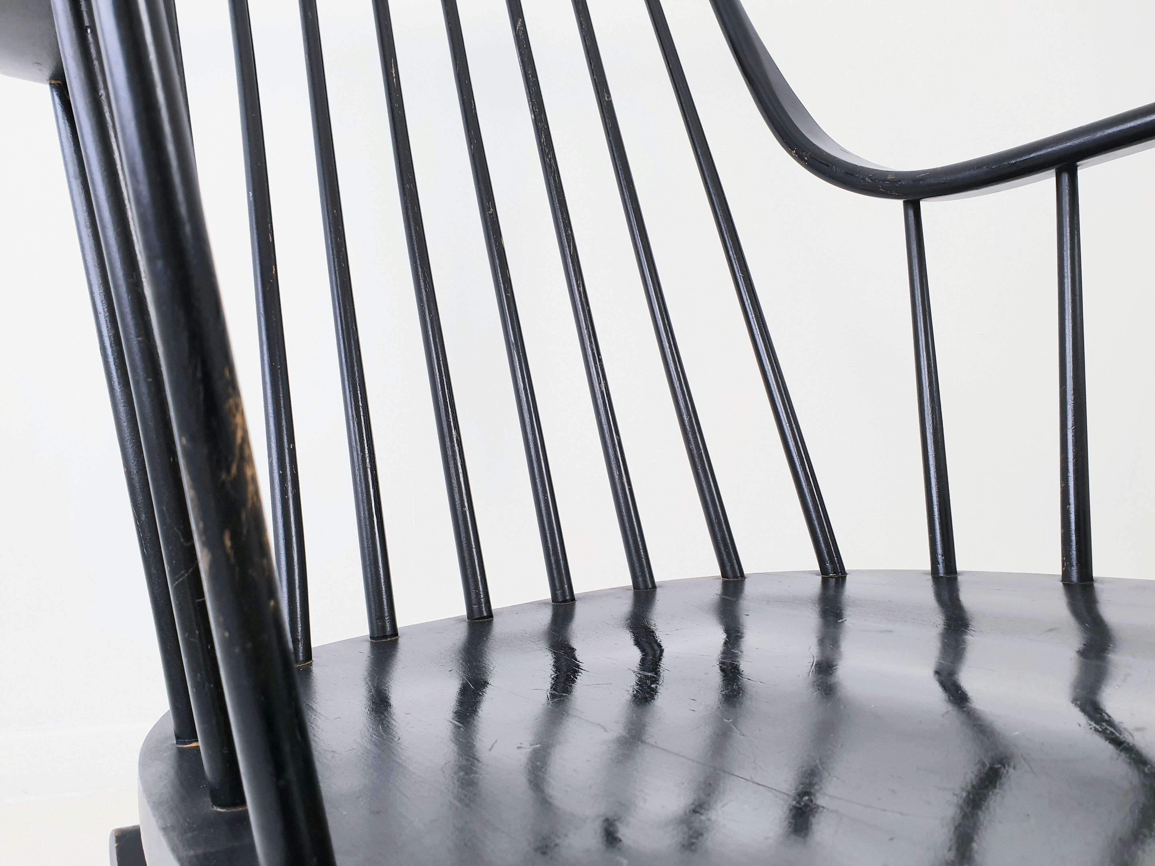 Scandinavian rocking black