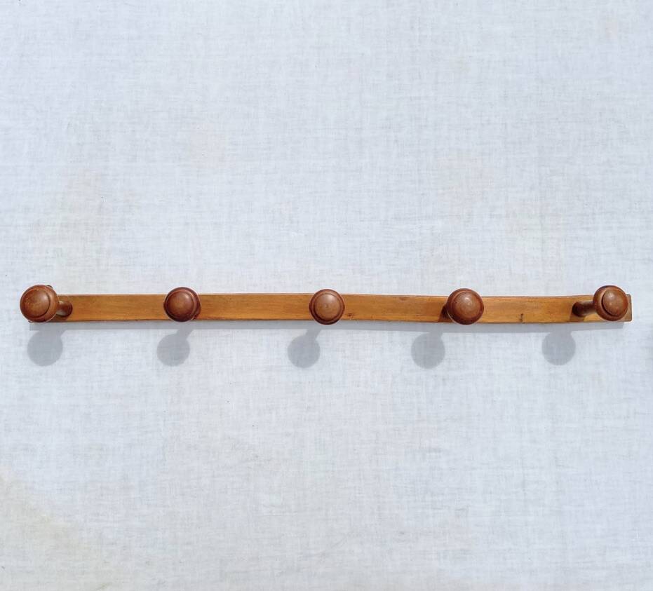 Vintage wall-mounted coat rack in solid wood with 5 hooks - Bistro style