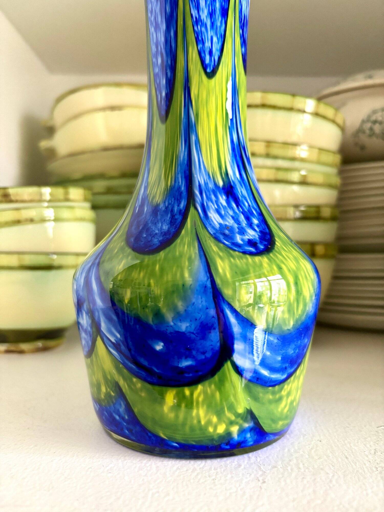Vase en pâte de verre bleue et verte