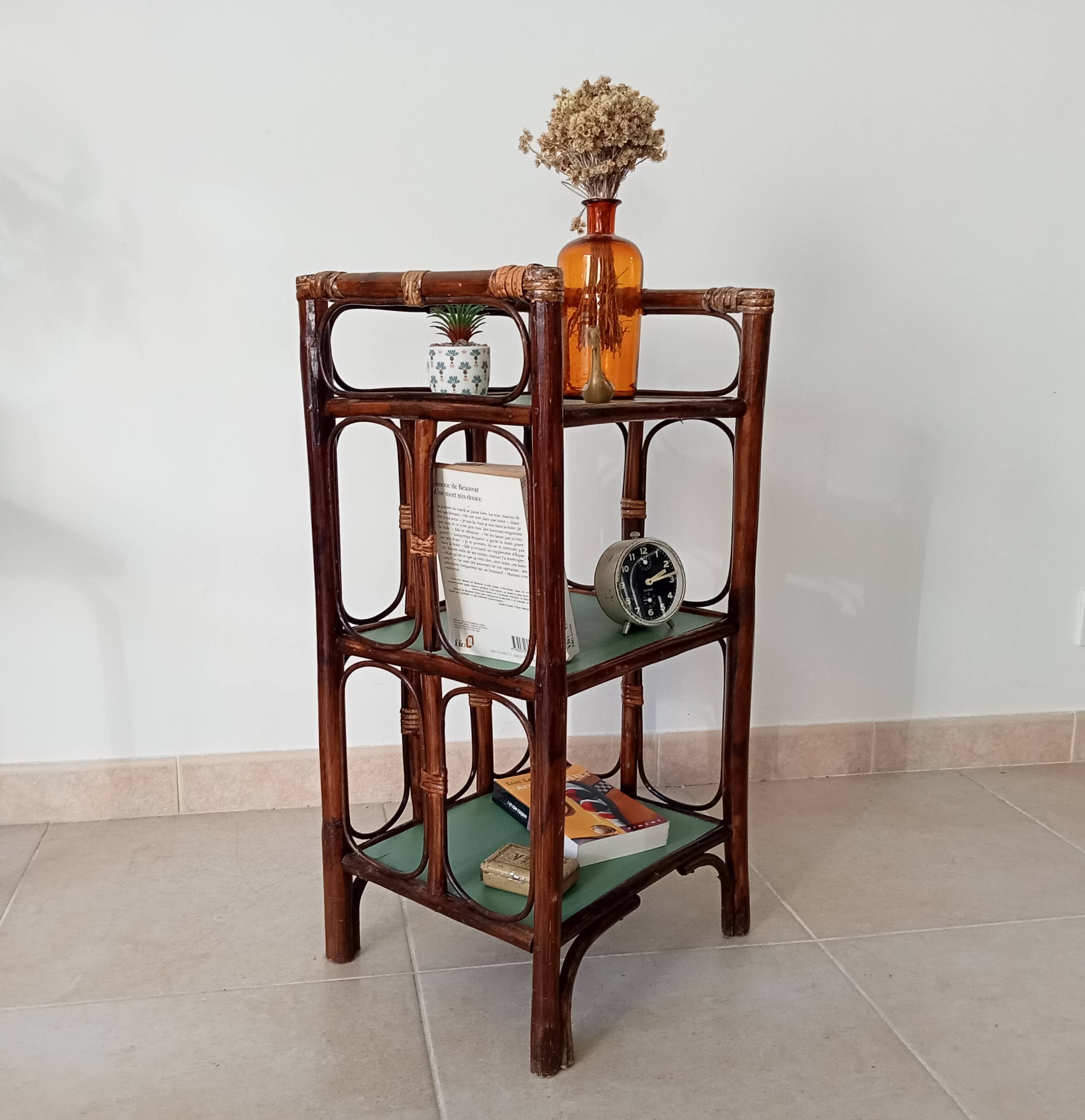 Vintage standing shelf in bamboo and rattan