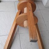 Wooden screw stool